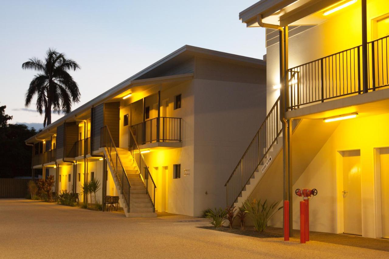 Abode37 Motel Emerald Εξωτερικό φωτογραφία
