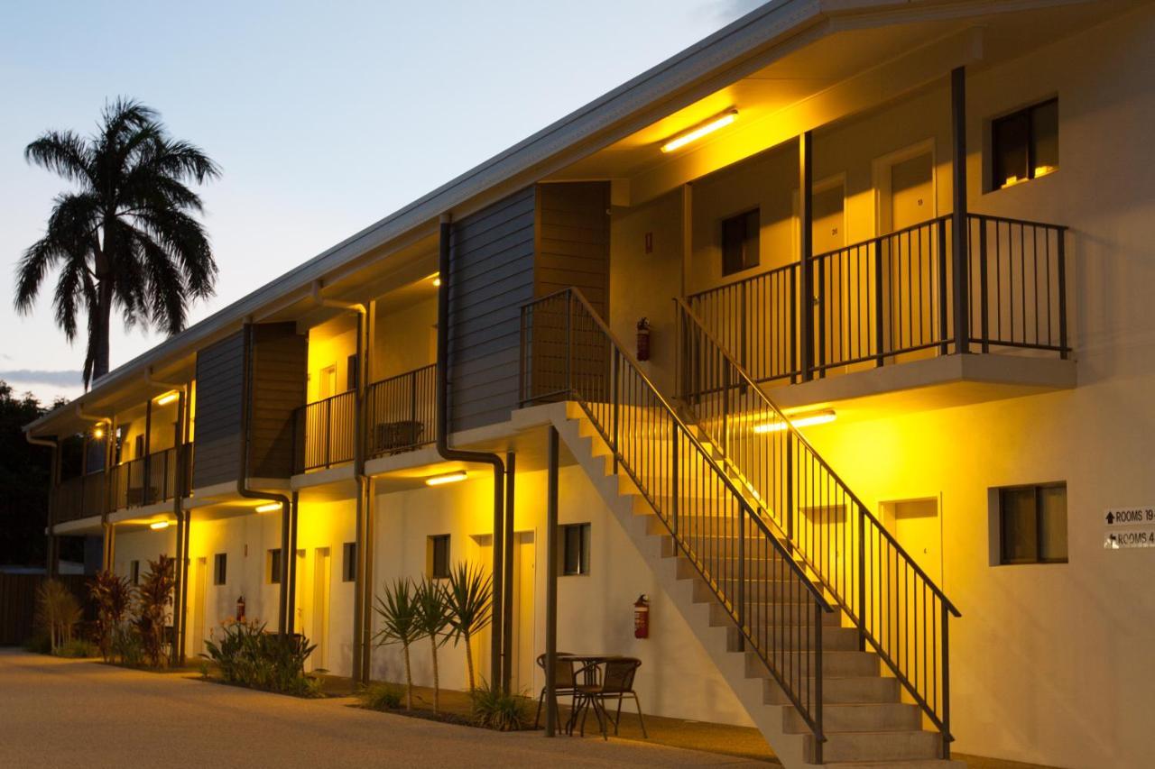 Abode37 Motel Emerald Εξωτερικό φωτογραφία