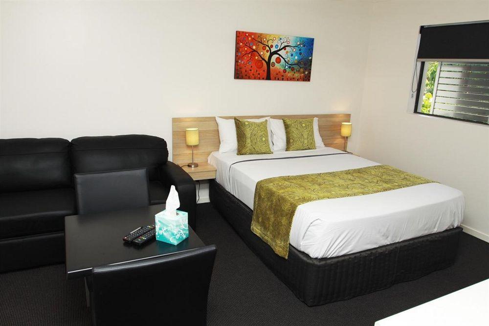 Abode37 Motel Emerald Εξωτερικό φωτογραφία