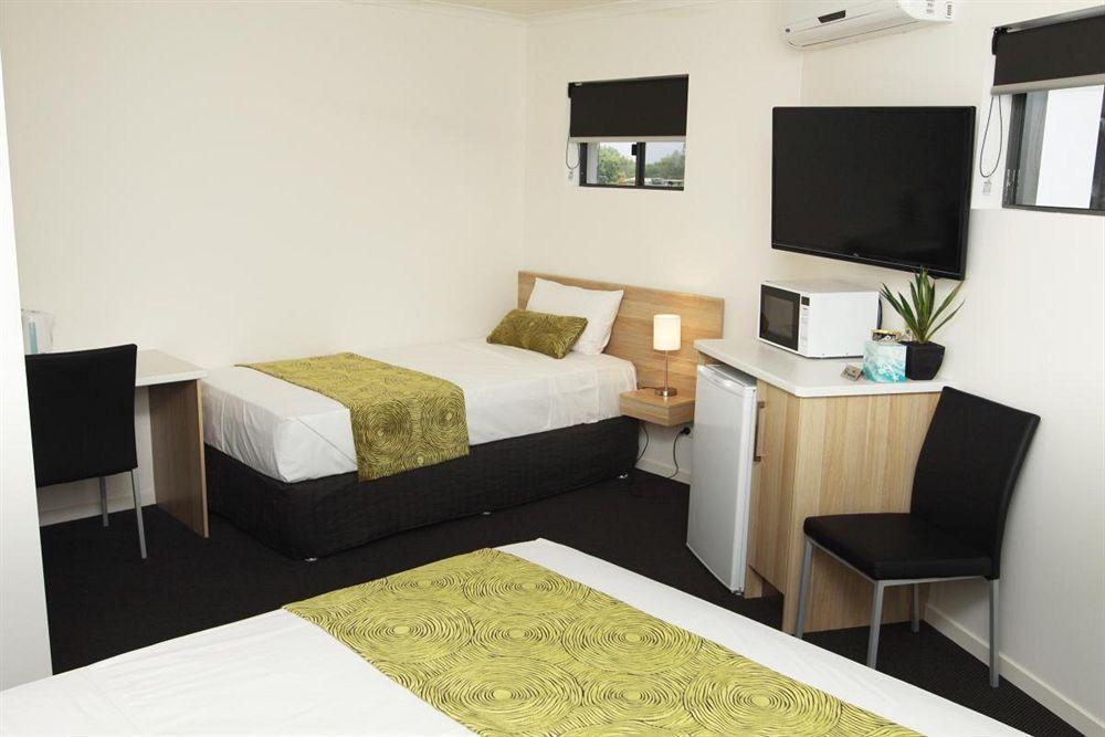 Abode37 Motel Emerald Εξωτερικό φωτογραφία
